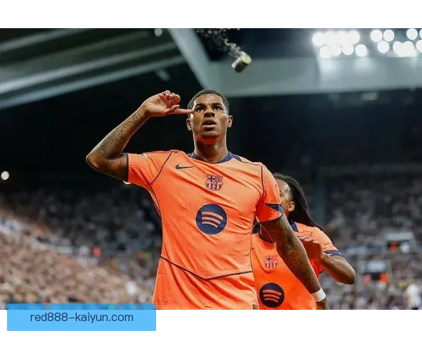 拉什福德训练方式备受关注，展现出持续提升的竞争力与专注度