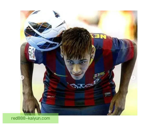 内马尔发型变化史：从青涩到时尚的造型演变型演变